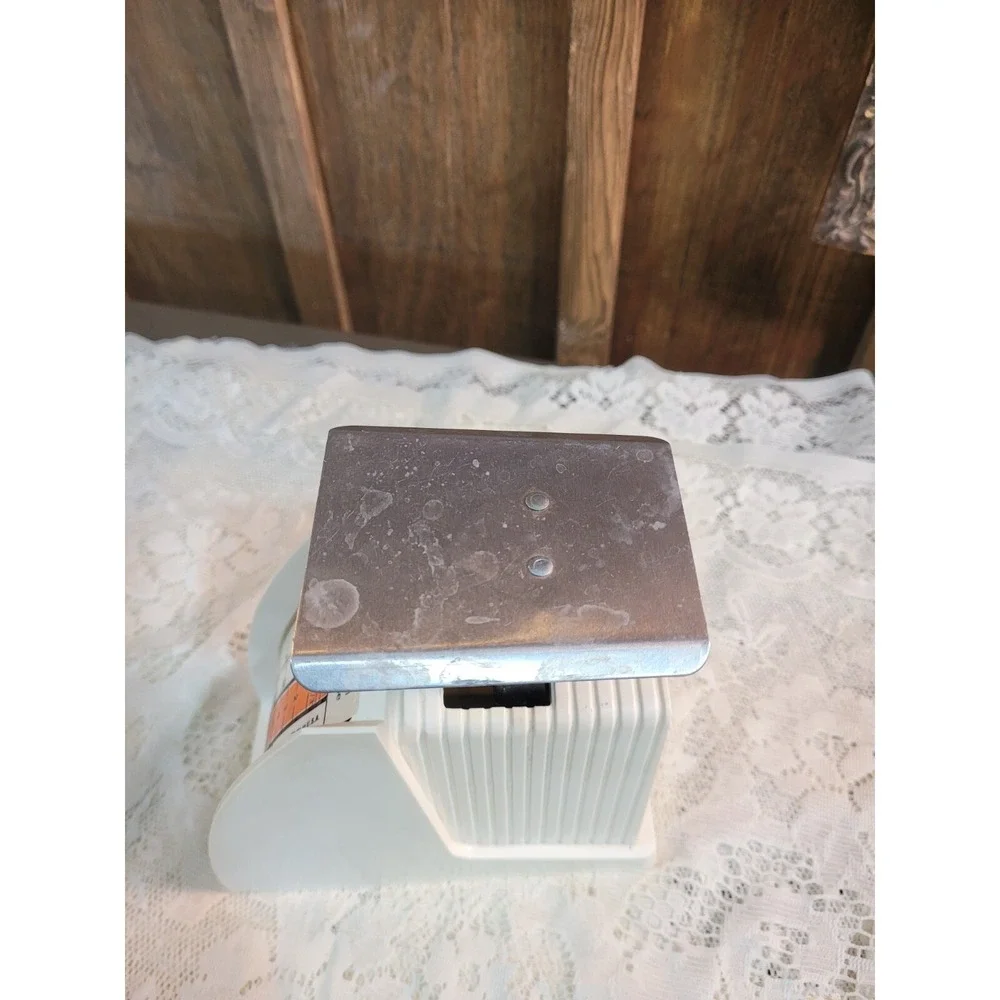 Vintage Kitchen Scale, Hanson Recipe Scale, Model 1308 UGC  MCM Clean Nostalgia